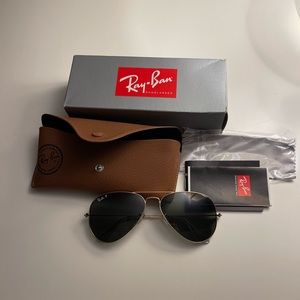 New RayBan Aviator Gold Polarized